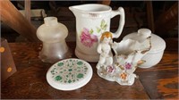 Variety set incl Mellor pitcher, Royal angel vase,