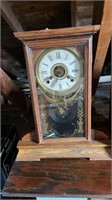 Vintage- Seth Thomas - mantle pendulum clock- 15