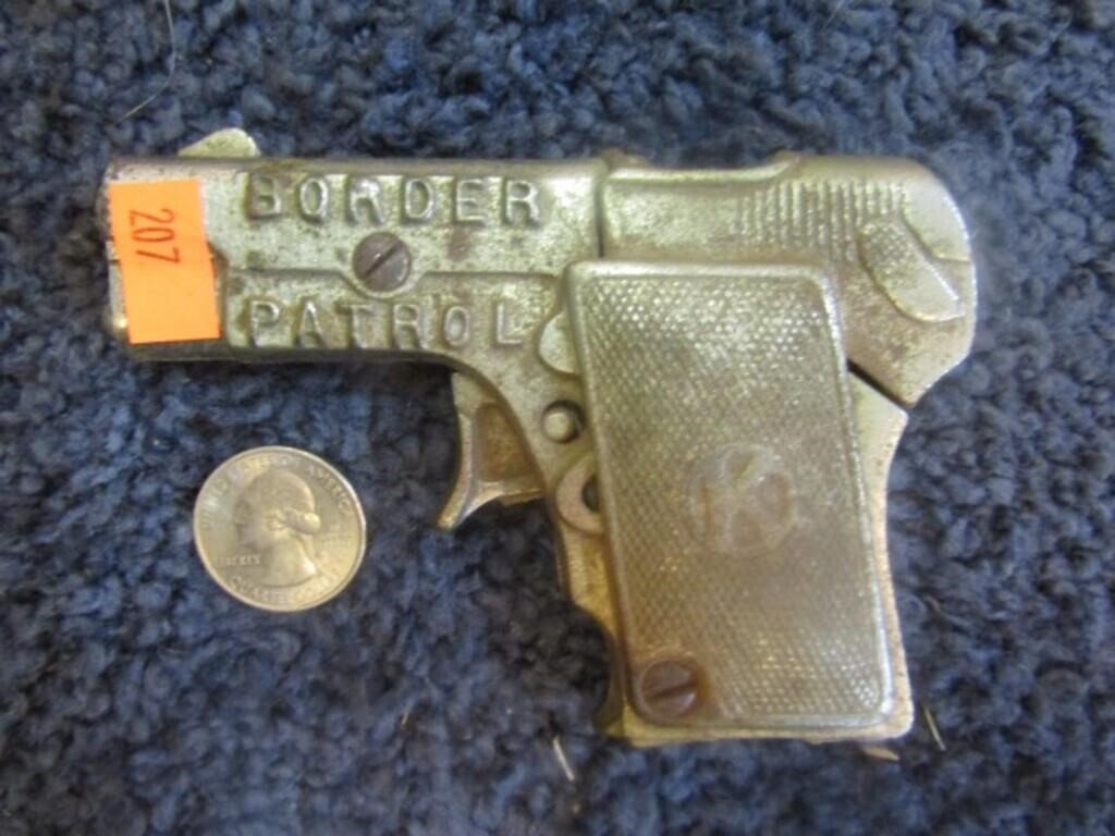 VINTAGE KILGORE CIRCLE K BORDER PATROL CAP GUN