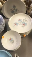 Lot of 17 dishes. Sleubenville pottery Co.