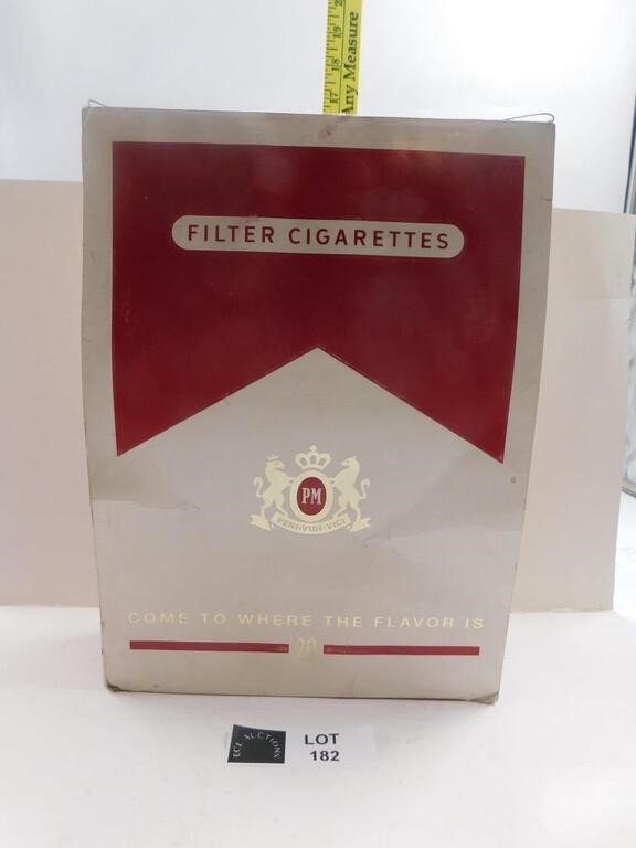 PM CIGARETTE STORE DISPLAY