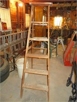 6 Foot Wood Step Ladder (pickup during garage pick