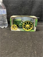 1923 JOHN DEERE MODEL D DIE CAST TRACTOR