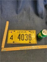 1959 Iowa Yellow License Plate 4 4036