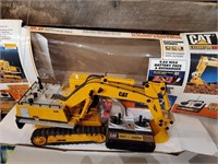 RC Cat 2450 Excavator Toy