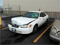 2000 Toyota Camry