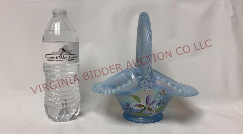 Elvis, Estate Glassware & Collectibles Auction - Close 6/27