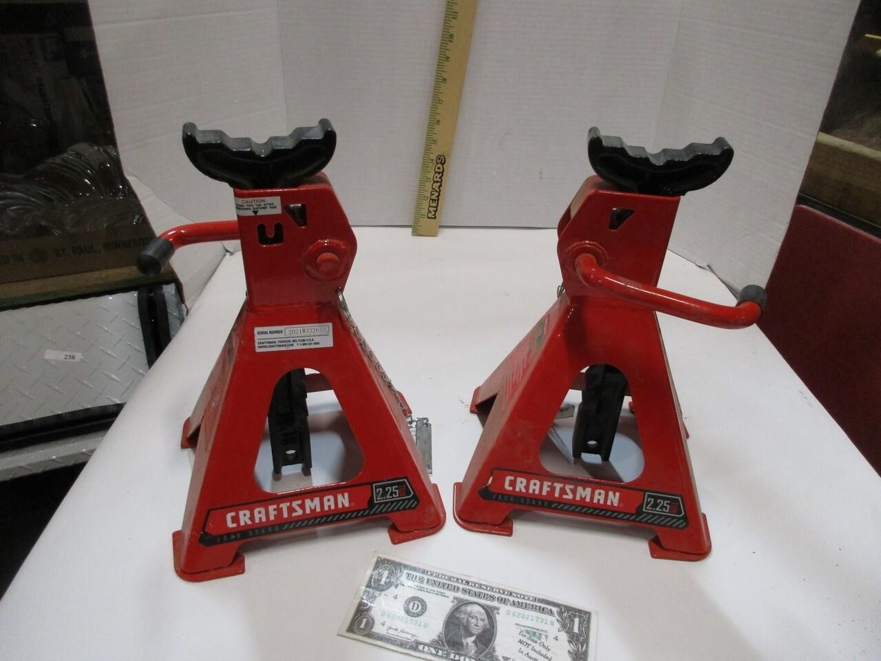 Two jackstands