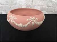 Ecanada Art Pottery dish in pink.