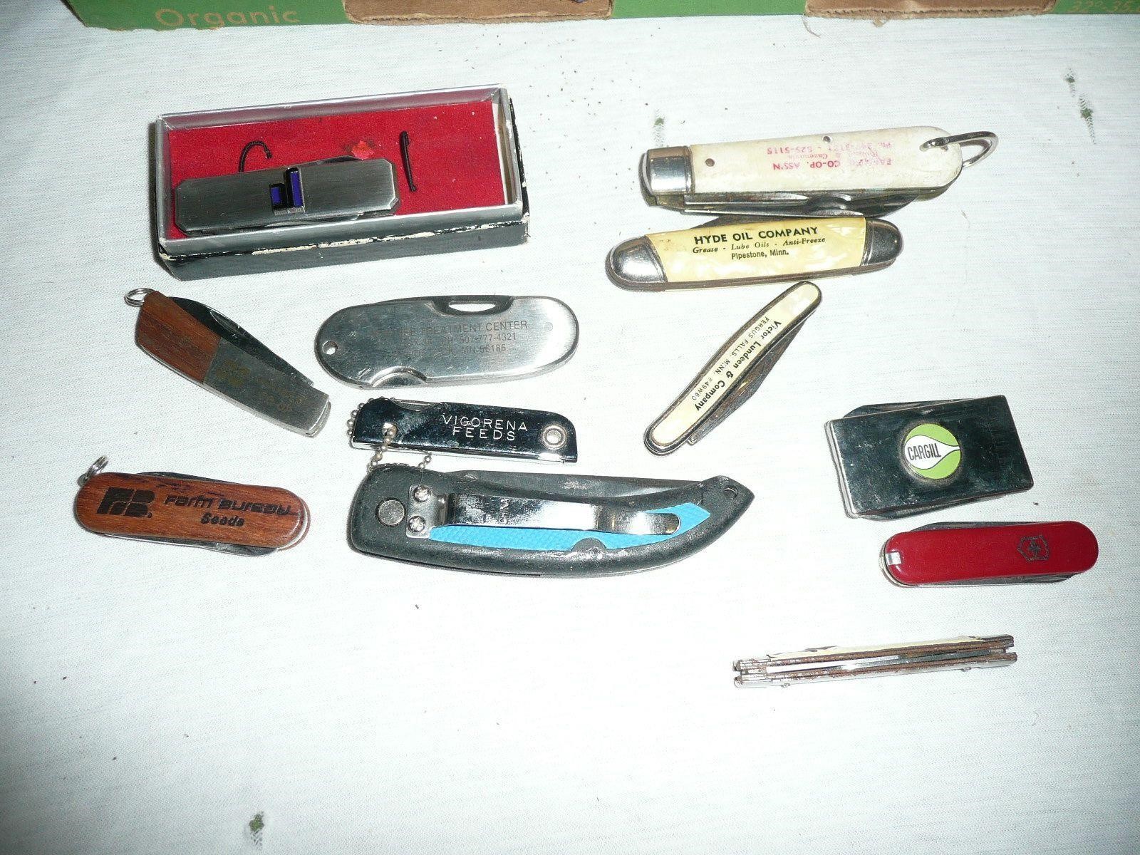 Assortment Pocket Knives