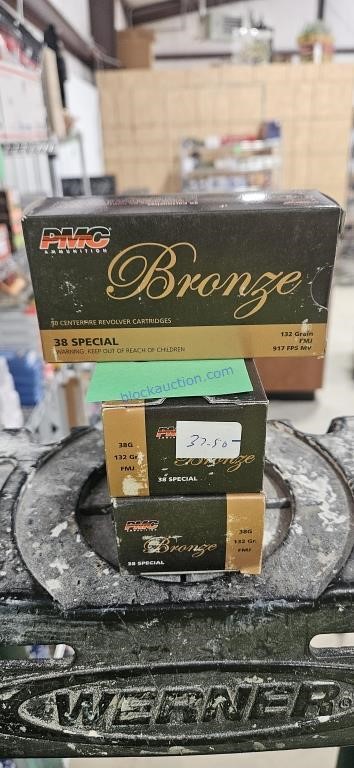 3 Pmc bronze
38 special 132 grain 
ONE MONEY