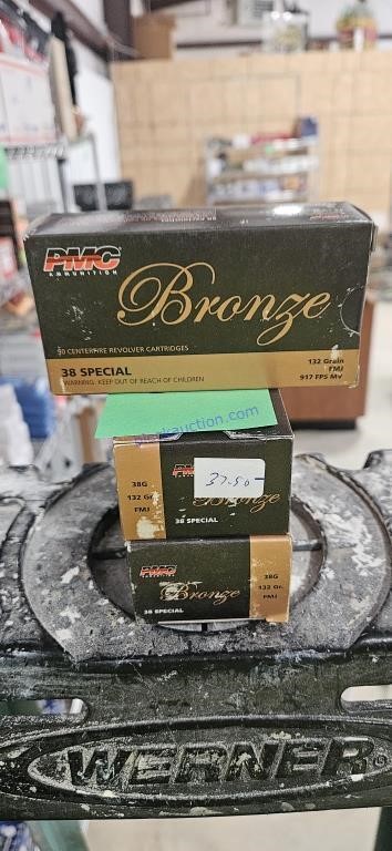 3 Pmc bronze
38 special 132 grain 
ONE MONEY