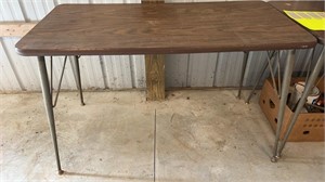 2’x4’ Table