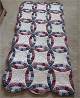 Machine Made Double Wedding Ring Quilt