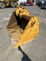 72''Caterpillar Clean up bucket/ godet fossé