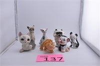 Miscellaneous Ceramic Cat Figurienes