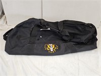 NWT United States ARMY Duffle Bag 31 x 15  15"