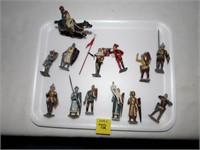 12-Metal Soldiers & Horse w/Rider