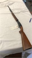 671 - E - Remington The Fieldmaster 121 Rifle 22