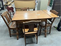 WOOD TABLE WITH DROP DOWN AND 4 CHAIRS