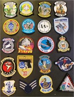 W - LOT OF COLLECTIBLE MILITARY PATCHES (K48)
