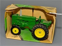 Tractor Metal Model