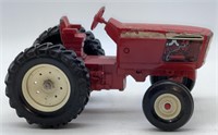 (E) Vintage Cast Iron Tractor 8.5 inches long