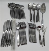 (N) 91 piece stainless steel silverware set