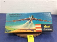 Revell Boeing B-52 Giant Stratofortress Model Kit