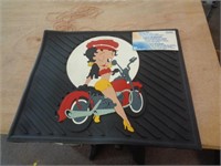 4 - 14"X17" BETTY BOOP FLOOR MATS