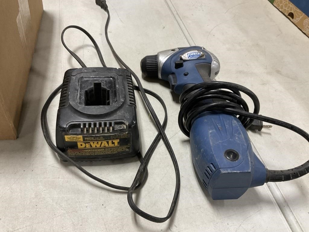 DeWalt 28v Charger and Drill