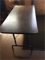 5ft Lamanite Folding Table