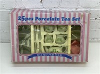 25pc porcelain tea set