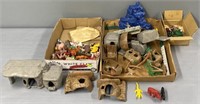 Animal Figures & Toy Houses Lot Collection