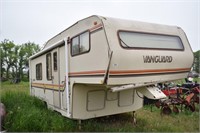 Vanguard 21ft 5th Wheel Camper, Requires Repair
