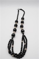 Black Beaded Necklace w/Rhinestones