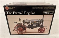 1/16 Precision Series Farmall Regular,NIB