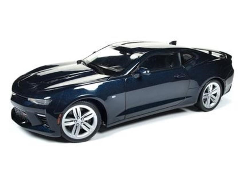 Chevrolet Camaro SS 2016 - Scale: 1:18