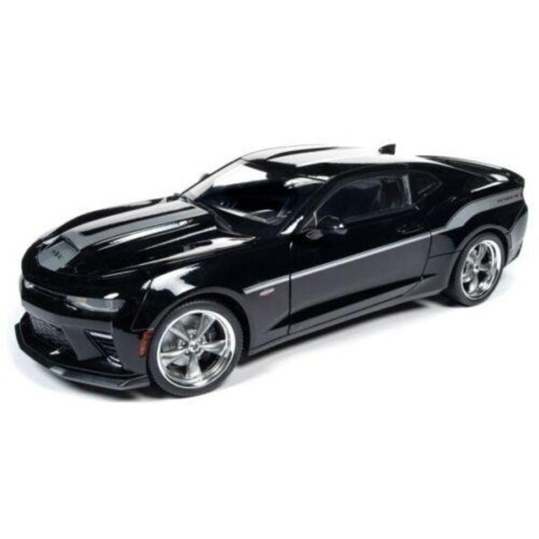 Chevrolet Camaro Coupe Yenko 2018 - Scale: 1:18