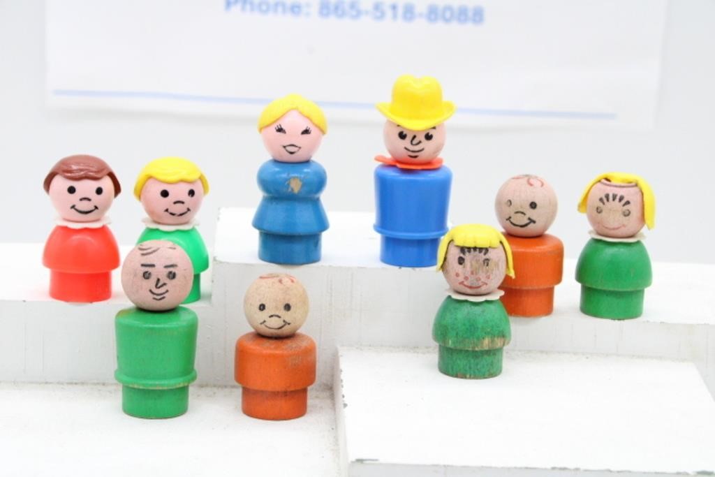 (9) FISHER PRICE FIGURES