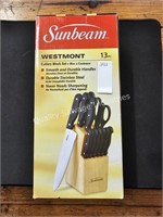 13pc sunbeam knife set (display area)