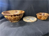 3 Sponge Decorated Stoneware Bowls