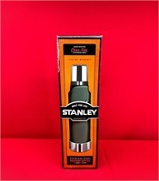 Stanley Classic Stainless Steel Vacuum Bottle