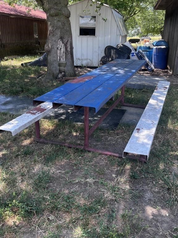 10 foot metal painted picnic table