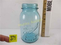 ANTIQUE CLEAN BLUE BALL JAR