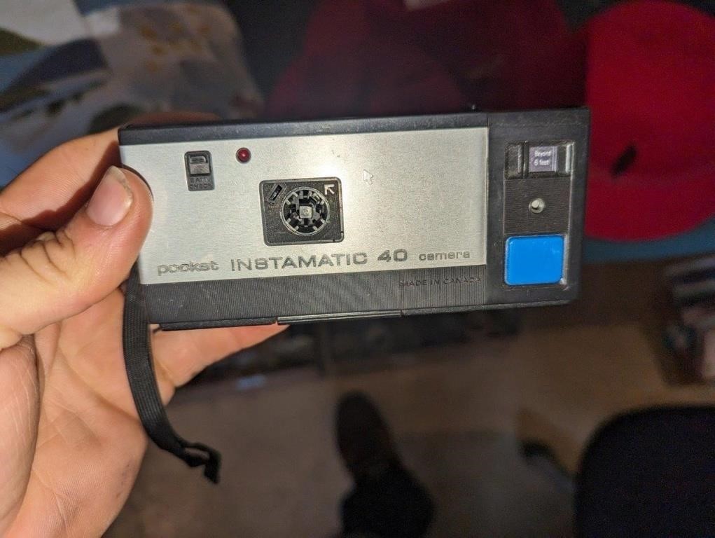 Pocket instamatic 40 Camera