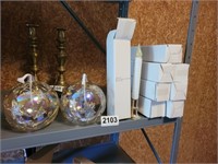 2 LAMPS AND 8 CANDLES (IN BOX)