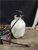Sprayer on gallon