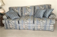 COUCH - 81X36"