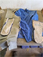 Welders leather jacket xl, apron, 2 pr mitts